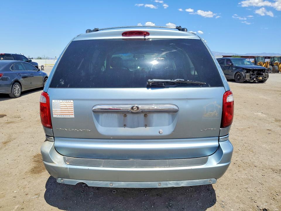 2005 Chrysler Town & Country მანქანა იყიდება აუქციონზე, vin: 2C8GP64L95R209282, აუქციონის ნომერი: 52602546