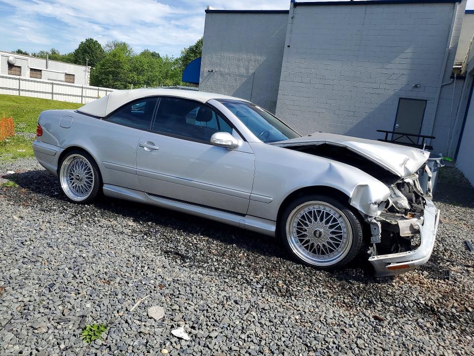Продажа на аукционе авто 2003 Mercedes-benz Clk, vin: WDBLK70G33T133284, номер лота: 54944046