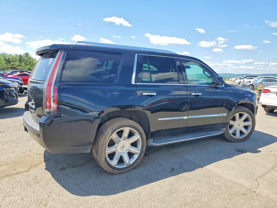 2015 Cadillac Escalade მანქანა იყიდება აუქციონზე, vin: 1GYS4BKJ3FR286715, აუქციონის ნომერი: 54560806