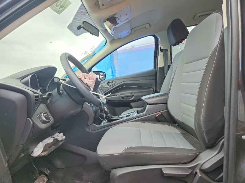 48851376 :رقم المزاد ، 1FMCU0F72HUA99801 vin ، 2017 Ford Escape مزاد بيع