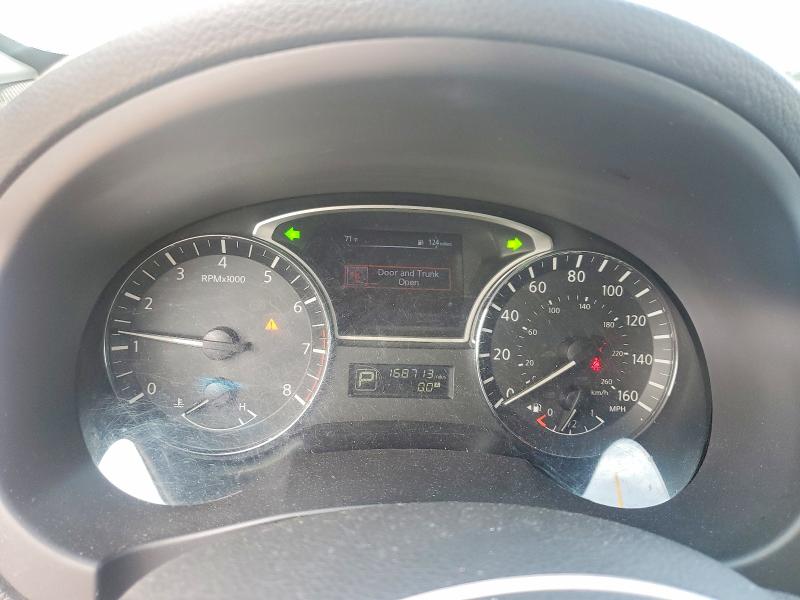 Продаж на аукціоні авто 2015 Nissan Altima, vin: 1N4AL3AP4FC270242, номер лоту: 52949686