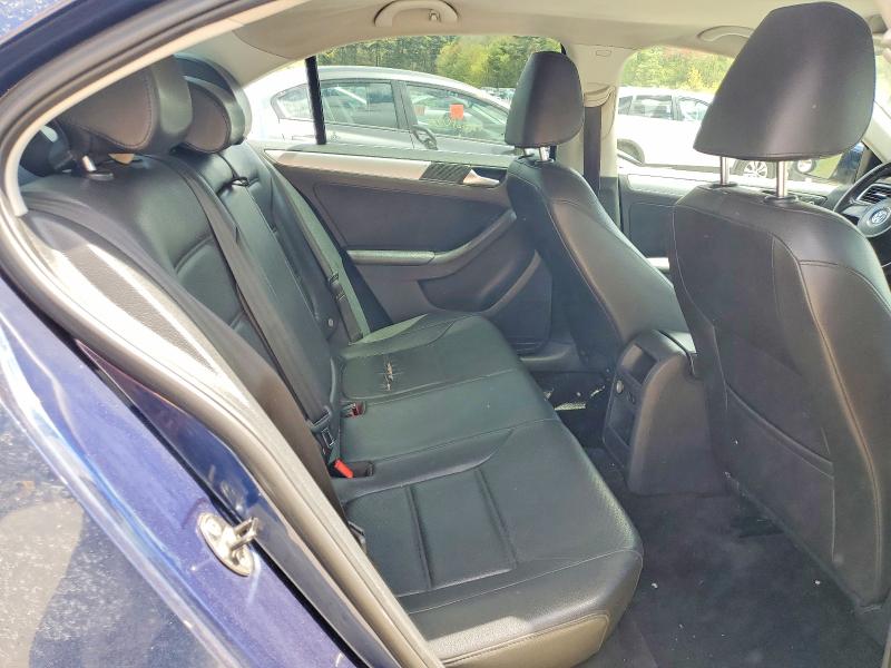 2013 Volkswagen Jetta მანქანა იყიდება აუქციონზე, vin: 3VWDP7AJ2DM381945, აუქციონის ნომერი: 53348716