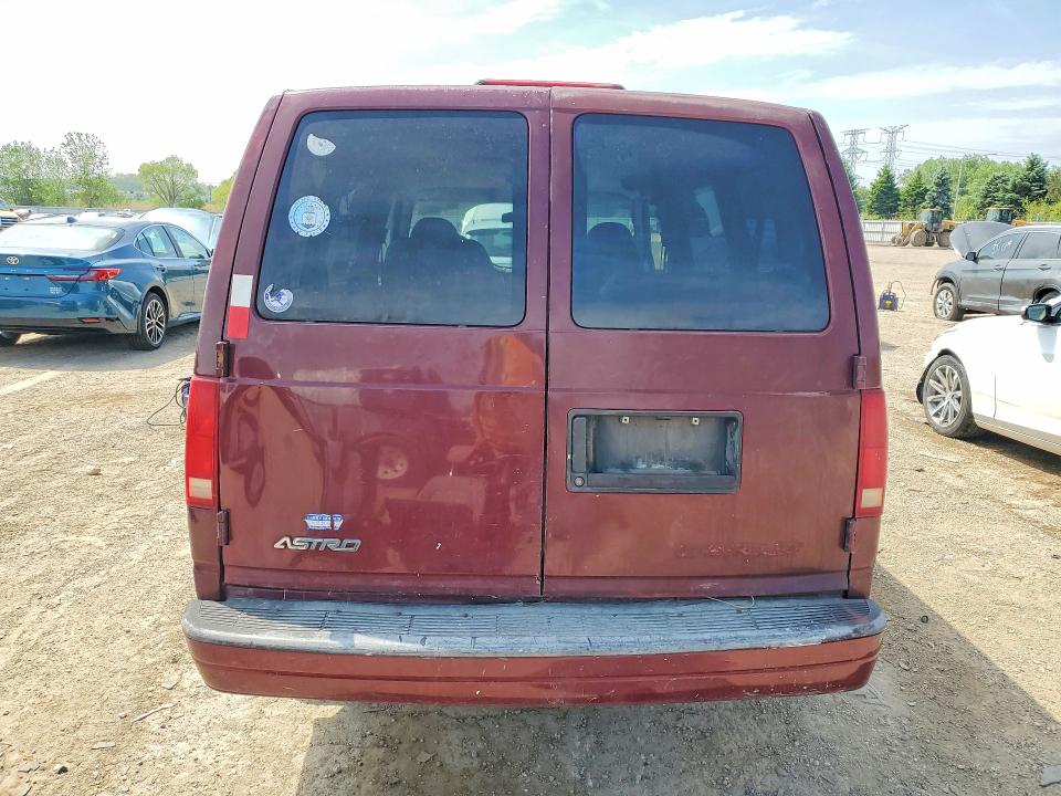 2004 Chevrolet Astro მანქანა იყიდება აუქციონზე, vin: 1GNDM19X64B111469, აუქციონის ნომერი: 54245456