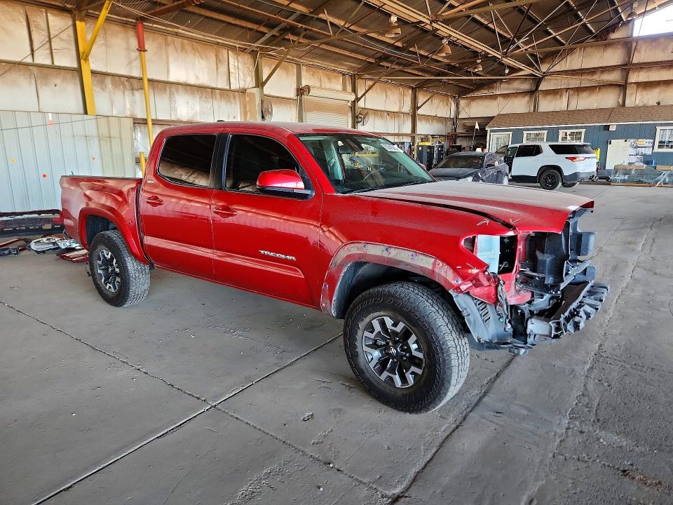 55740936 :رقم المزاد ، 3TMAZ5CNXNM162897 vin ، 2022 Toyota Tacoma مزاد بيع