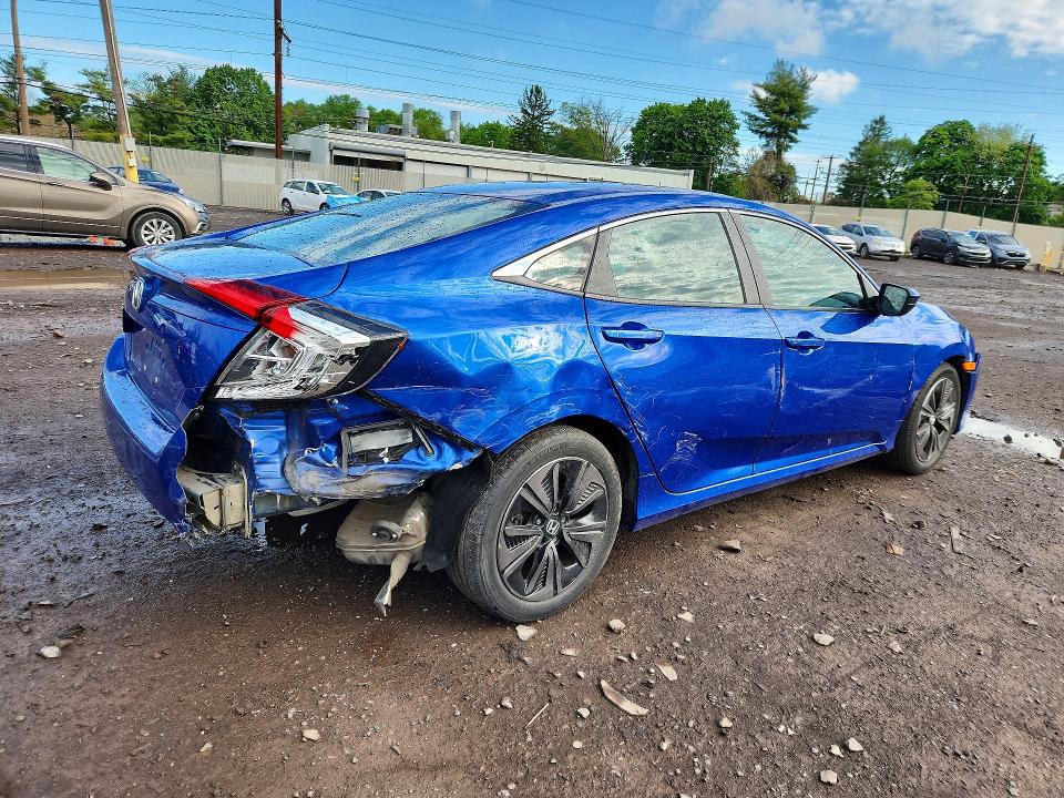 Продаж на аукціоні авто 2018 Honda Civic, vin: 2HGFC2F58JH594853, номер лоту: 52725626