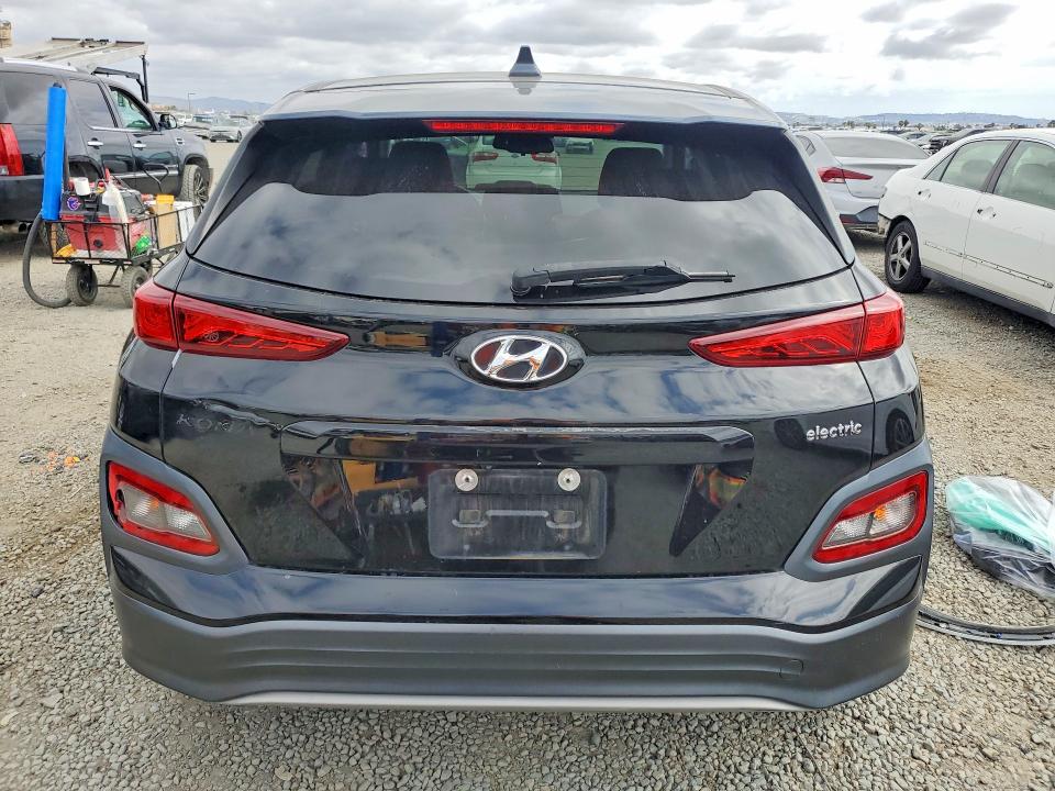 55176436 :رقم المزاد ، KM8K23AG3LU069256 vin ، 2020 Hyundai Kona مزاد بيع