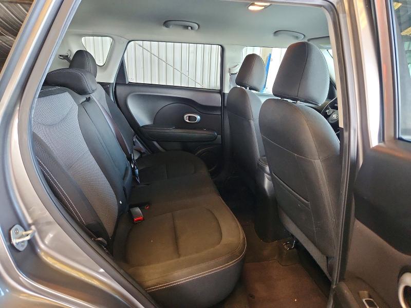 2018 Kia Soul მანქანა იყიდება აუქციონზე, vin: KNDJP3A56J7580276, აუქციონის ნომერი: 54893276
