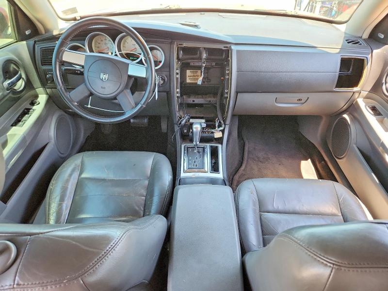 54110286 :رقم المزاد ، 2D4GV582X5H536530 vin ، 2005 Dodge Magnum مزاد بيع