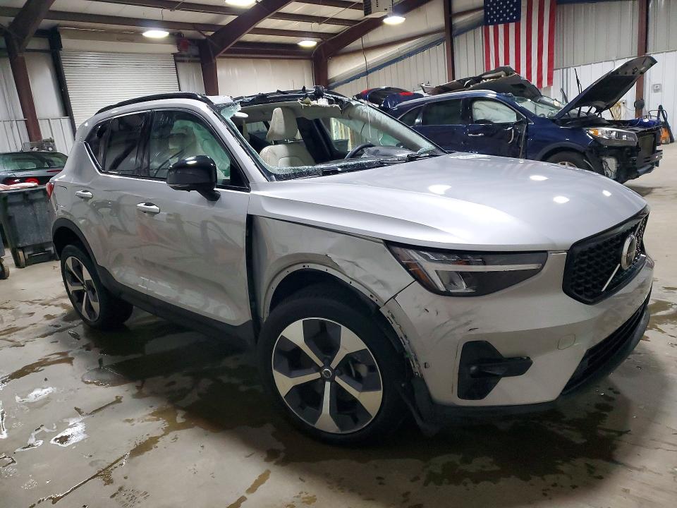 Продажа на аукционе авто 2023 Volvo Xc40, vin: YV4L12UW8P2911760, номер лота: 52310856