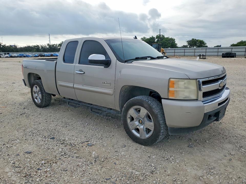Продажа на аукционе авто 2009 Chevrolet Silverado, vin: 1GCEK29039Z175446, номер лота: 54307976