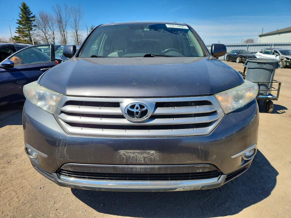 53213406 :رقم المزاد ، 5TDBK3EH3DS194769 vin ، 2013 Toyota Highlander مزاد بيع