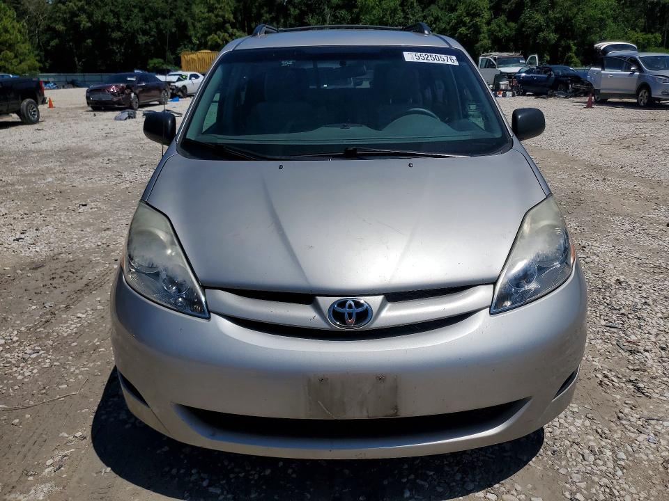 2010 Toyota Sienna მანქანა იყიდება აუქციონზე, vin: 5TDKK4CC5AS336094, აუქციონის ნომერი: 55250576