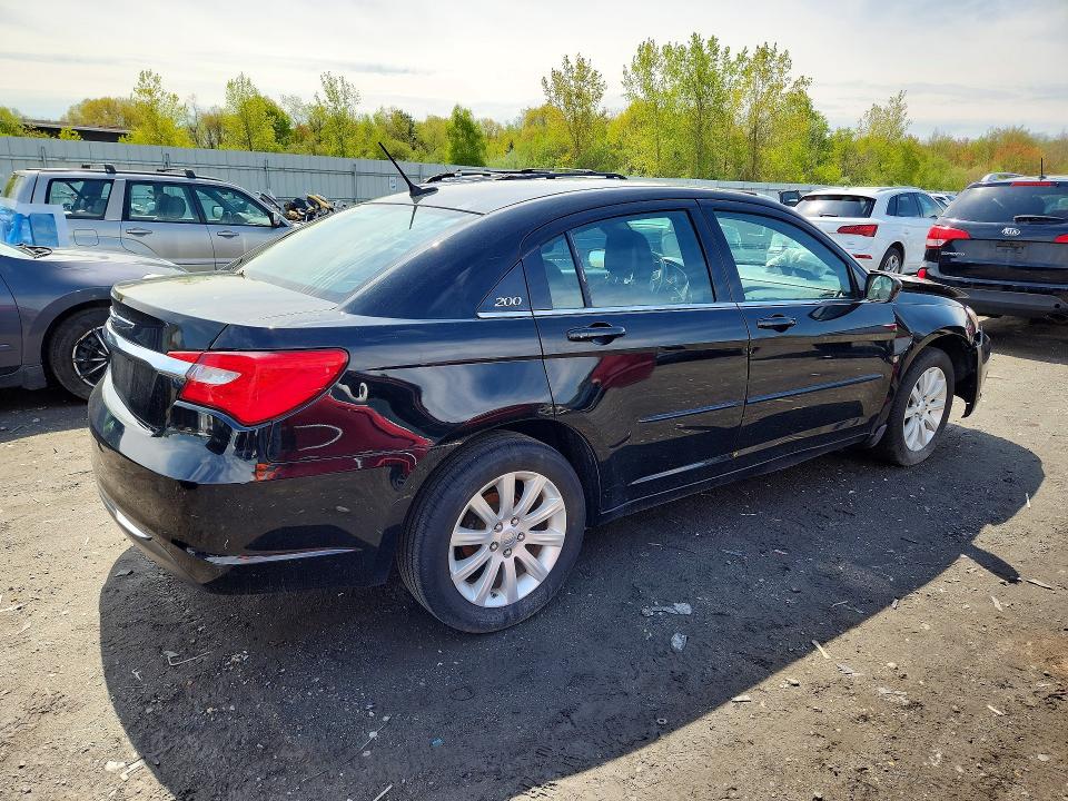 2013 Chrysler 200 მანქანა იყიდება აუქციონზე, vin: 1C3CCBBB8DN773097, აუქციონის ნომერი: 52522576