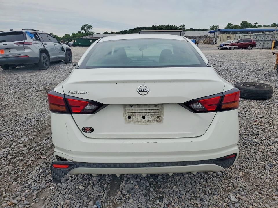 52664046 :رقم المزاد ، 1N4BL4BVXMN359662 vin ، 2021 Nissan Altima مزاد بيع