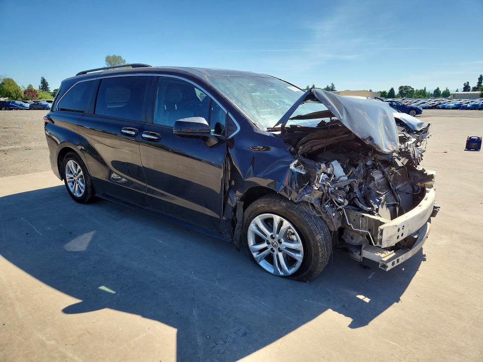 Auction sale of the 2022 Toyota Sienna, vin: 5TDDSKFCXNS046531, lot number: 51913076