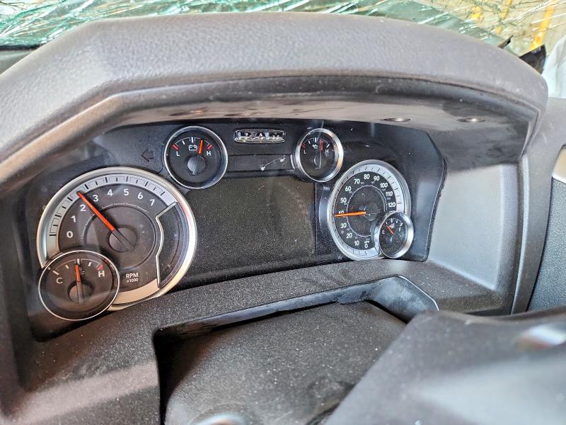 52694196 :رقم المزاد ، 1C6RR6TT1KS608453 vin ، 2019 Ram 1500 Classic مزاد بيع