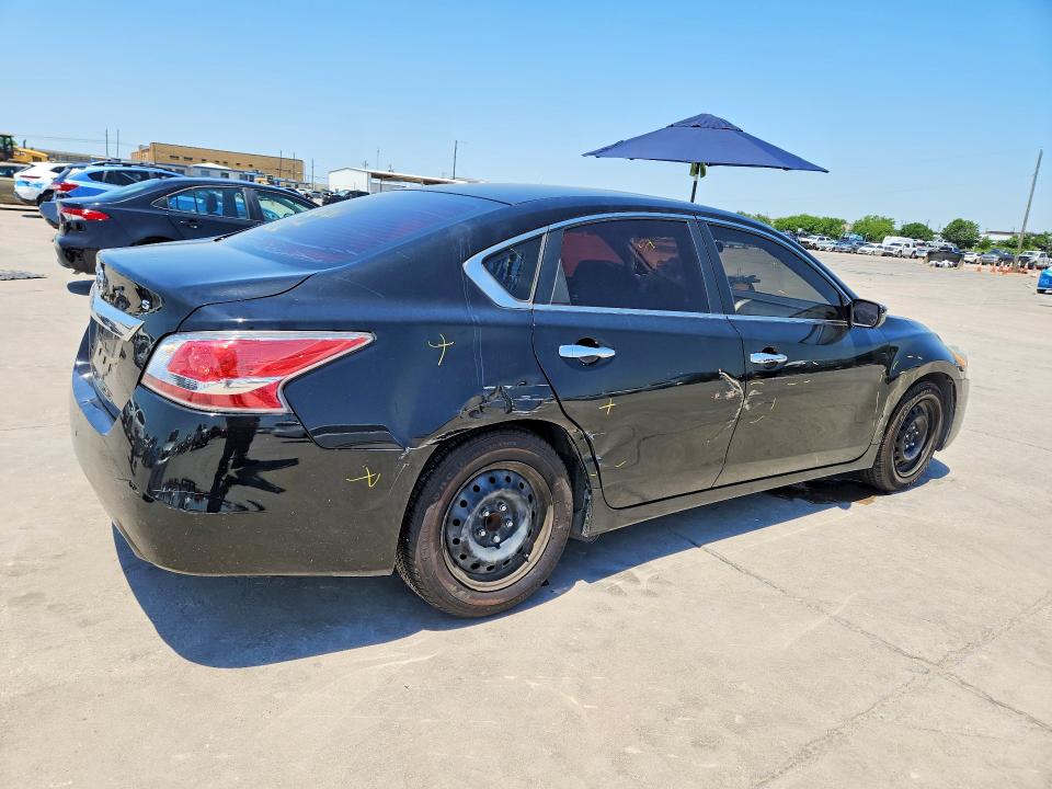 53198726 :رقم المزاد ، 1N4AL3AP0FC165830 vin ، 2015 Nissan Altima مزاد بيع