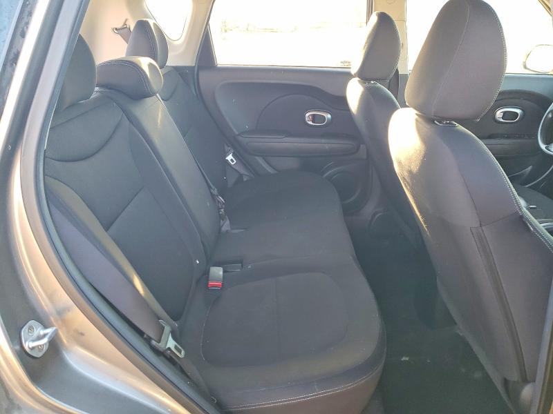 53302306 :رقم المزاد ، KNDJN2A27F7149376 vin ، 2015 Kia Soul مزاد بيع