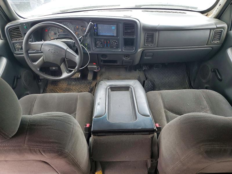 Продажа на аукционе авто 2006 Chevrolet Silverado, vin: 1GCHK23UX6F176079, номер лота: 53003776