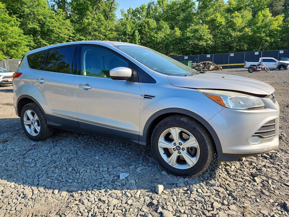 Продаж на аукціоні авто 2015 Ford Escape, vin: 1FMCU9GXXFUC31011, номер лоту: 53609386