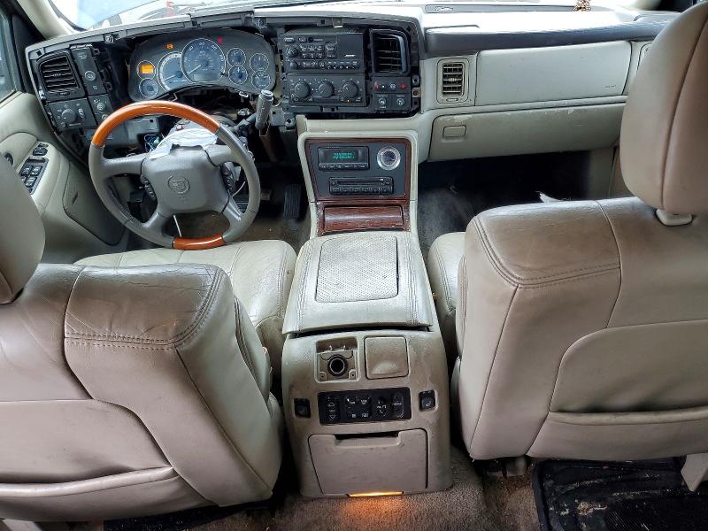 2002 Cadillac Escalade მანქანა იყიდება აუქციონზე, vin: 1GYEK63NX2R101971, აუქციონის ნომერი: 53299236