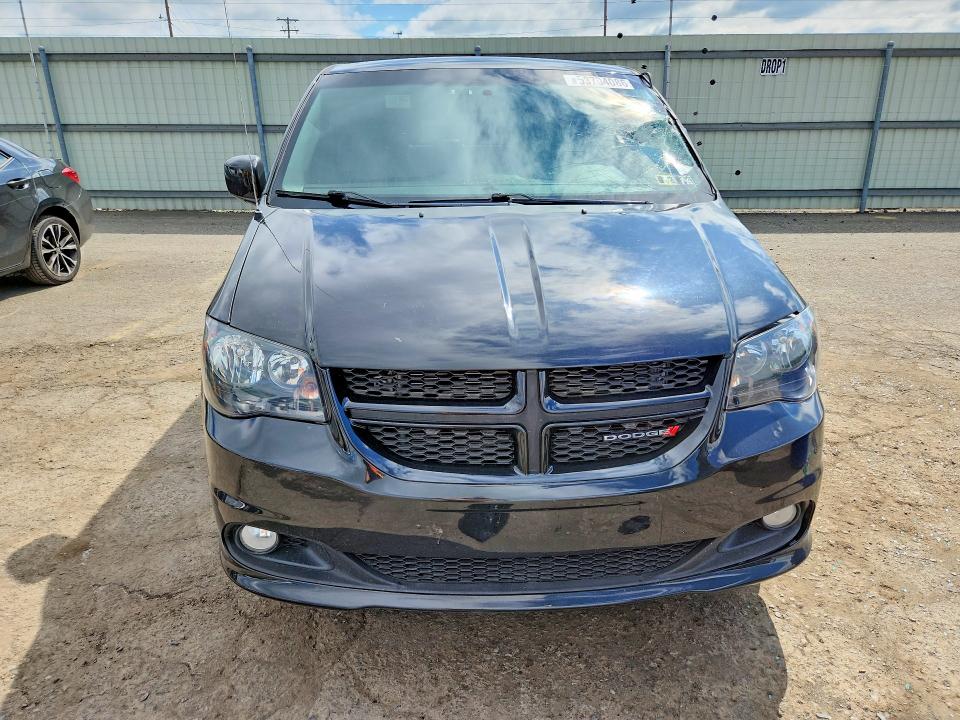 53704086 :رقم المزاد ، 2C4RDGCG1FR664044 vin ، 2015 Dodge Grand Caravan مزاد بيع