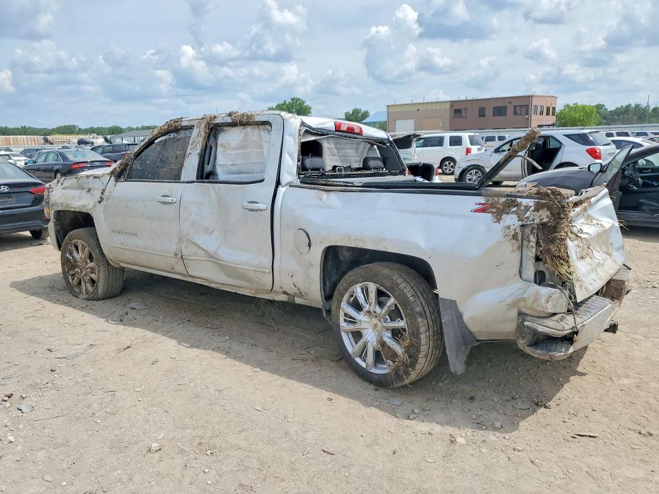 Продаж на аукціоні авто 2018 Chevrolet Silverado, vin: 3GCUKREC3JG204615, номер лоту: 54665096