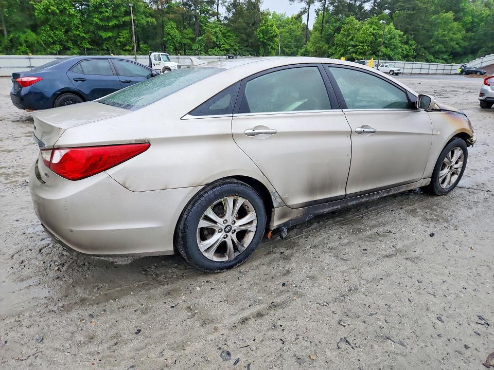 2011 Hyundai Sonata მანქანა იყიდება აუქციონზე, vin: 5NPEC4AC5BH134232, აუქციონის ნომერი: 52615346