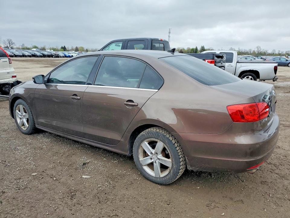 52804276 :رقم المزاد ، 3VWLX7AJ2BM009093 vin ، 2011 Volkswagen Jetta مزاد بيع