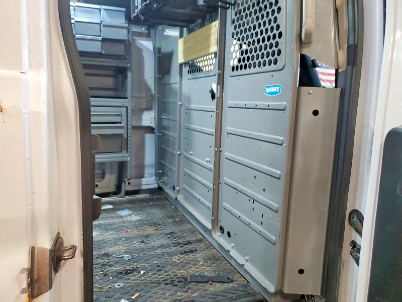 54311346 :رقم المزاد ، 1FTYE1ZM6KKB43977 vin ، 2019 Ford Transit مزاد بيع