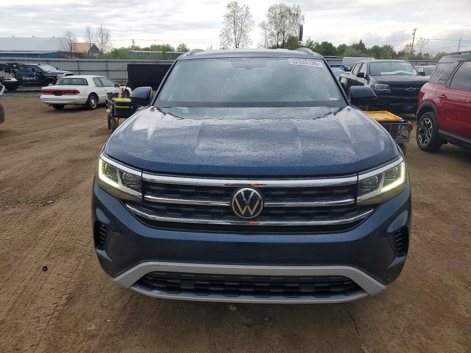 2020 Volkswagen Atlas Cross Sport მანქანა იყიდება აუქციონზე, vin: 1V21E2CA4LC212181, აუქციონის ნომერი: 52535136