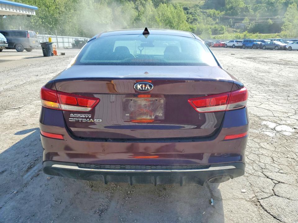52674626 :رقم المزاد ، 5XXGT4L30LG411534 vin ، 2020 Kia Optima مزاد بيع