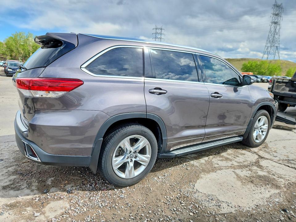 Aukcja sprzedaży 2019 Toyota Highlander, vin: 5TDDZRFH2KS941281, numer aukcji: 53921966