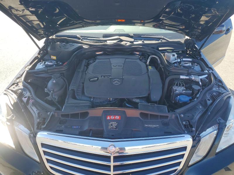 Продажа на аукционе авто 2013 Mercedes-benz E, vin: WDDHF8JB4DA692348, номер лота: 53261526