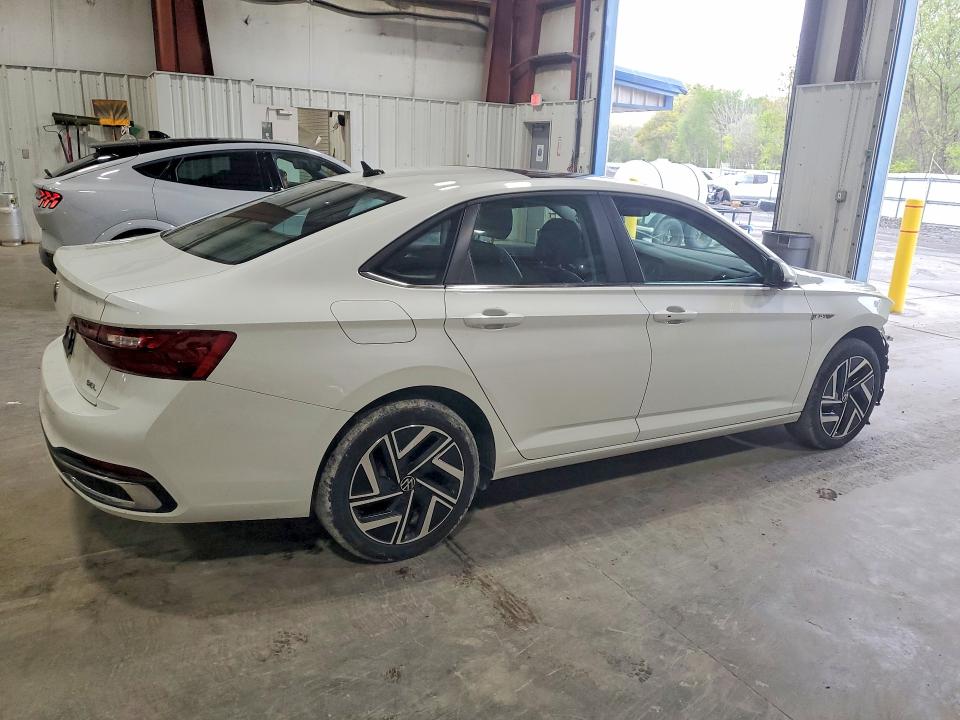53205916 :رقم المزاد ، 3VWGM7BU6RM001706 vin ، 2024 Volkswagen Jetta مزاد بيع