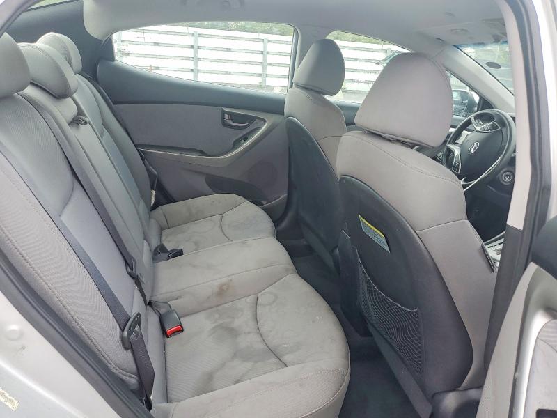53833066 :رقم المزاد ، KMHDH4AE3CU328761 vin ، 2012 Hyundai Elantra مزاد بيع