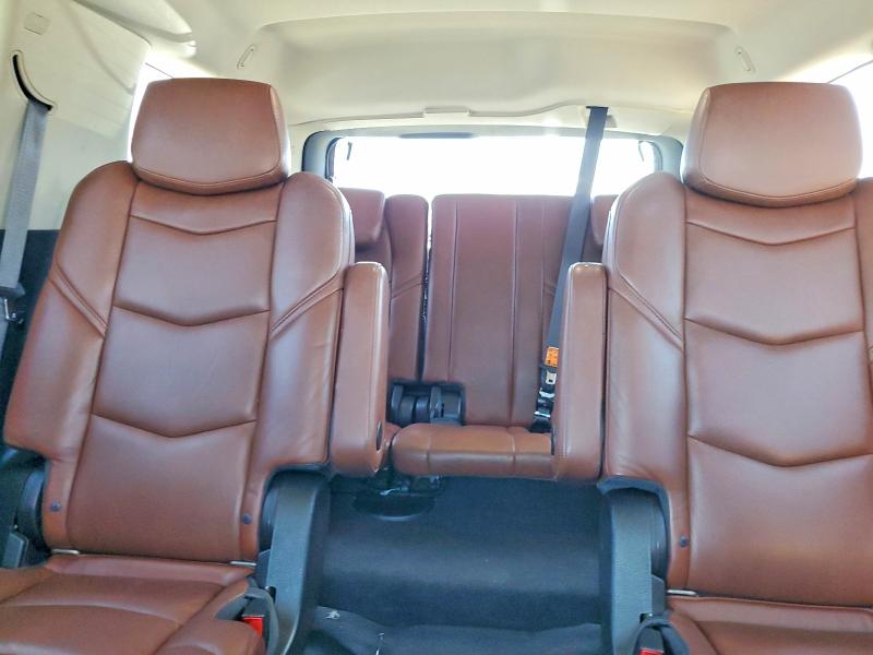 2017 Cadillac Escalade მანქანა იყიდება აუქციონზე, vin: 1GYS3BKJ9HR132595, აუქციონის ნომერი: 53633956