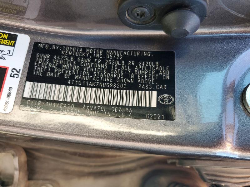 53118796 :رقم المزاد ، 4T1G11AK7NU698202 vin ، 2022 Toyota Camry مزاد بيع