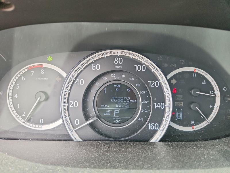 2013 Honda Accord მანქანა იყიდება აუქციონზე, vin: 1HGCR2F86DA135674, აუქციონის ნომერი: 52664346