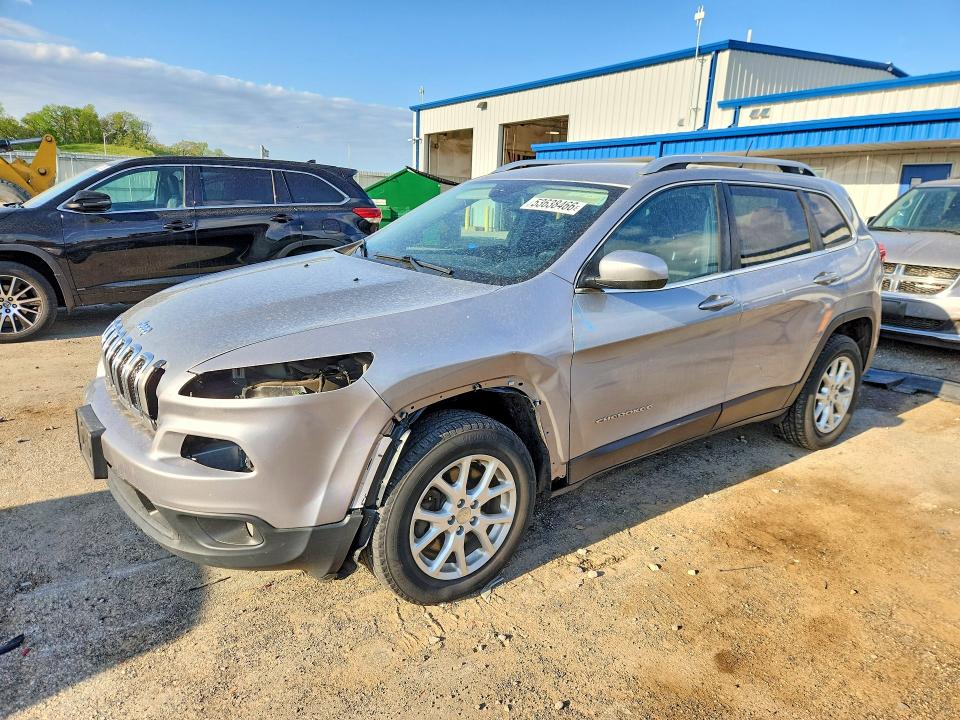 Продаж на аукціоні авто 2018 Jeep Cherokee, vin: 1C4PJMCB5JD614732, номер лоту: 53638466