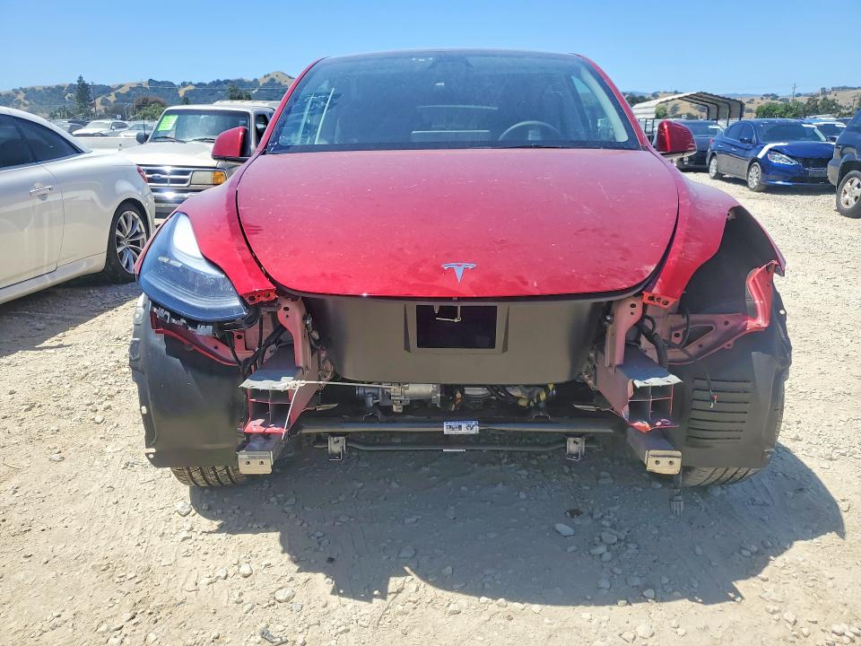 Продажа на аукционе авто 2025 Tesla Model Y, vin: 7SAYGDED8SF313354, номер лота: 53922166
