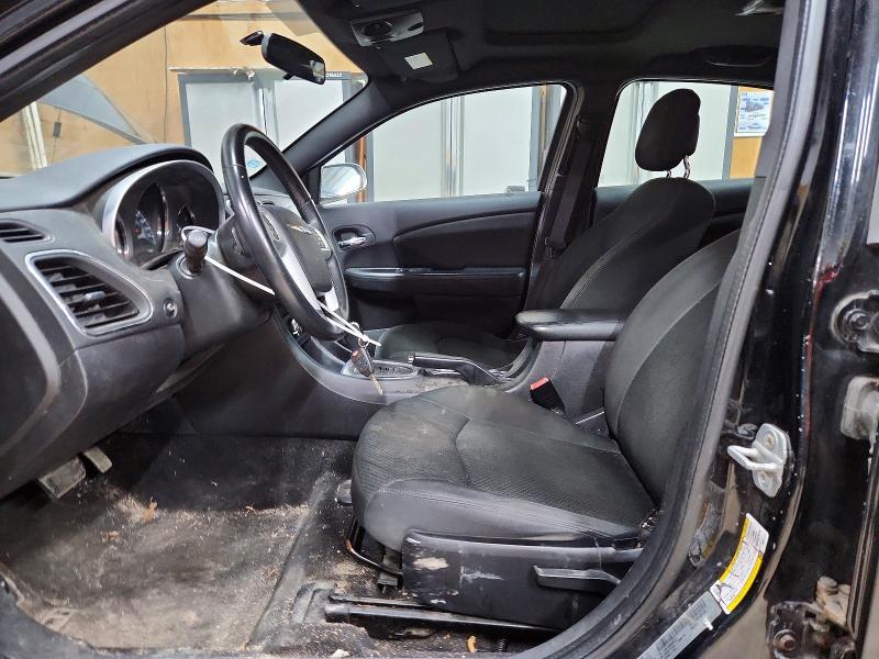 2011 Chrysler 200 მანქანა იყიდება აუქციონზე, vin: 1C3BC1FB4BN602327, აუქციონის ნომერი: 54582026