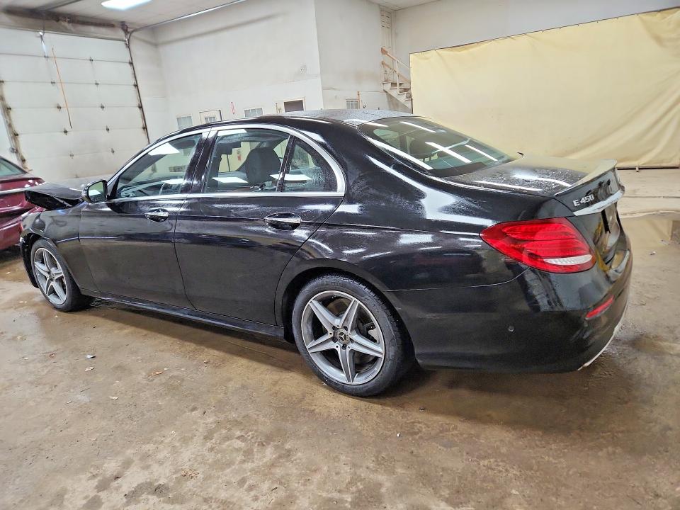 55309076 :رقم المزاد ، WDDZF6JB1KA570990 vin ، 2019 Mercedes-benz E مزاد بيع