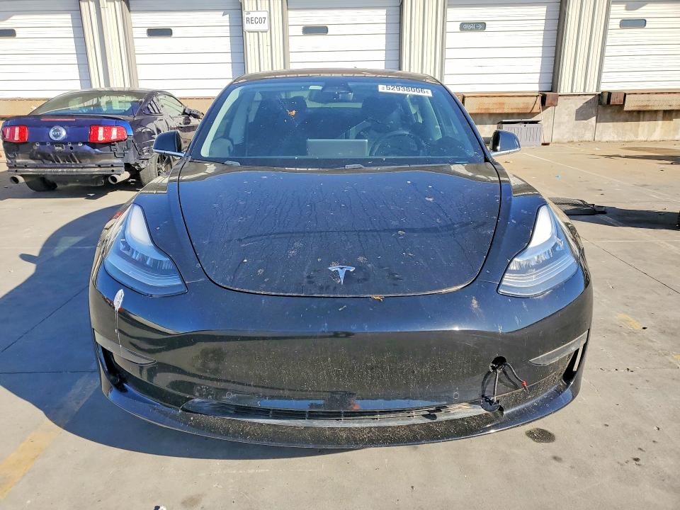 Продажа на аукционе авто 2018 Tesla Model 3, vin: 5YJ3E1EA5JF060171, номер лота: 52938006