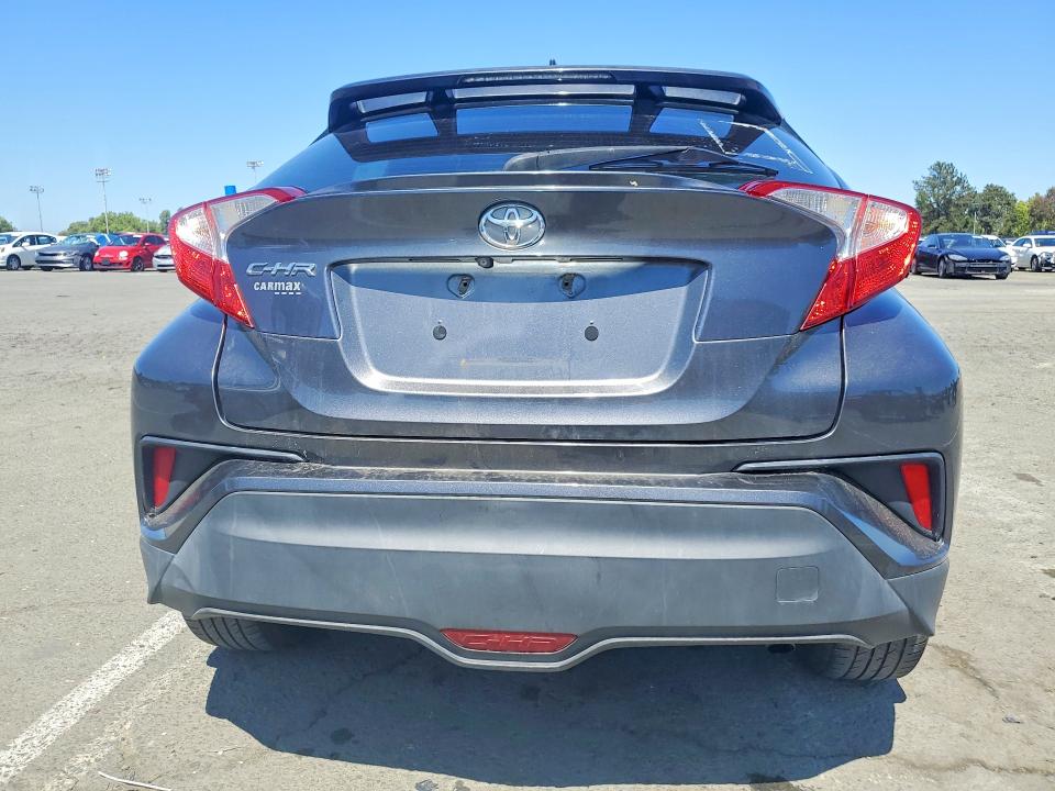 Продажа на аукционе авто 2018 Toyota C-hr, vin: NMTKHMBX8JR059958, номер лота: 52212616