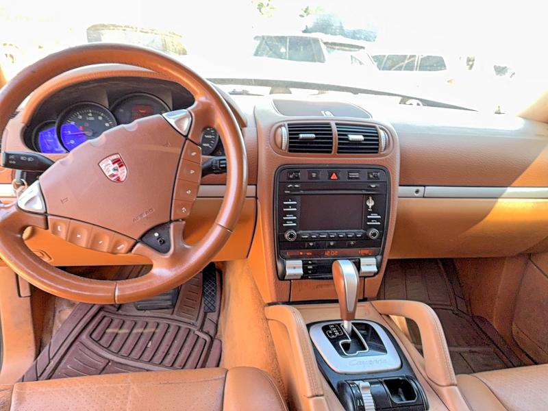 2010 Porsche Cayenne მანქანა იყიდება აუქციონზე, vin: WP1AA2AP5ALA07274, აუქციონის ნომერი: 53633186