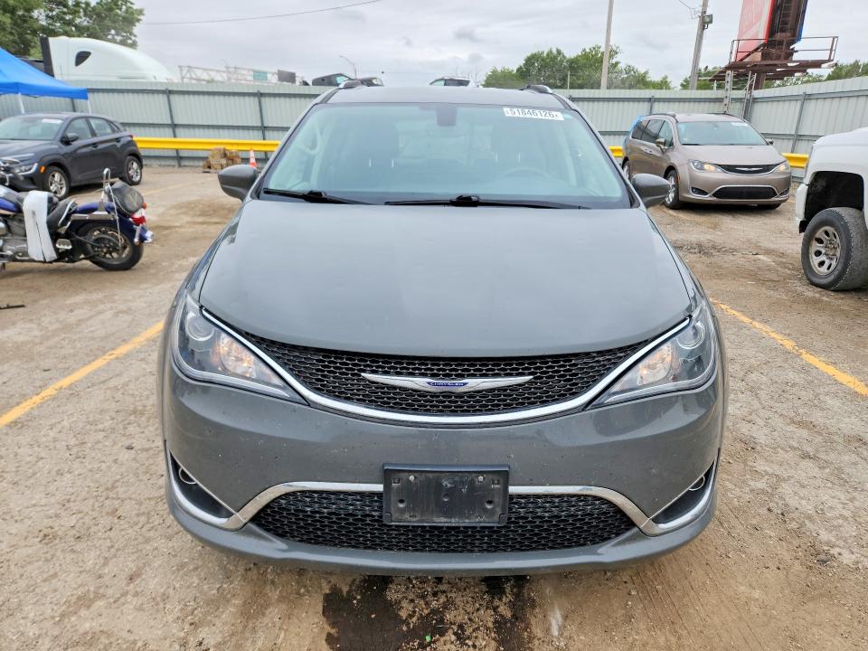 Продажа на аукционе авто 2020 Chrysler Pacifica, vin: 2C4RC1BG7LR137090, номер лота: 51846126