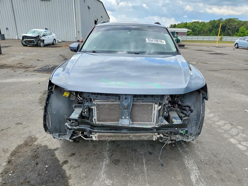 Продажа на аукционе авто 2018 Volkswagen Tiguan, vin: 3VV1B7AX2JM065855, номер лота: 55410016