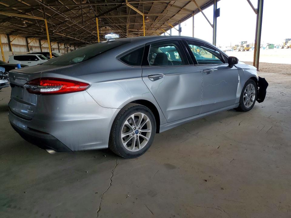 55446446 :رقم المزاد ، 3FA6P0HD2LR225902 vin ، 2020 Ford Fusion مزاد بيع