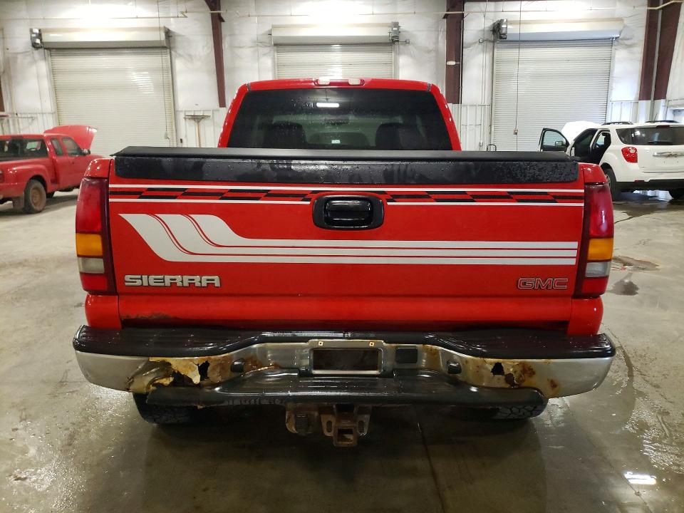 Продажа на аукционе авто 2002 Gmc New Sierra, vin: 2GTEK19T221235333, номер лота: 53080536